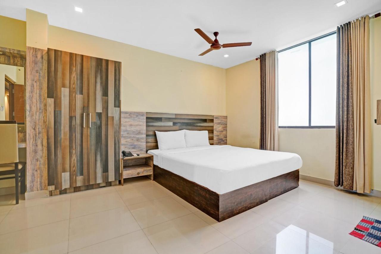 Capital O 87015 Hotel Al Salama Kochi Eksteriør billede